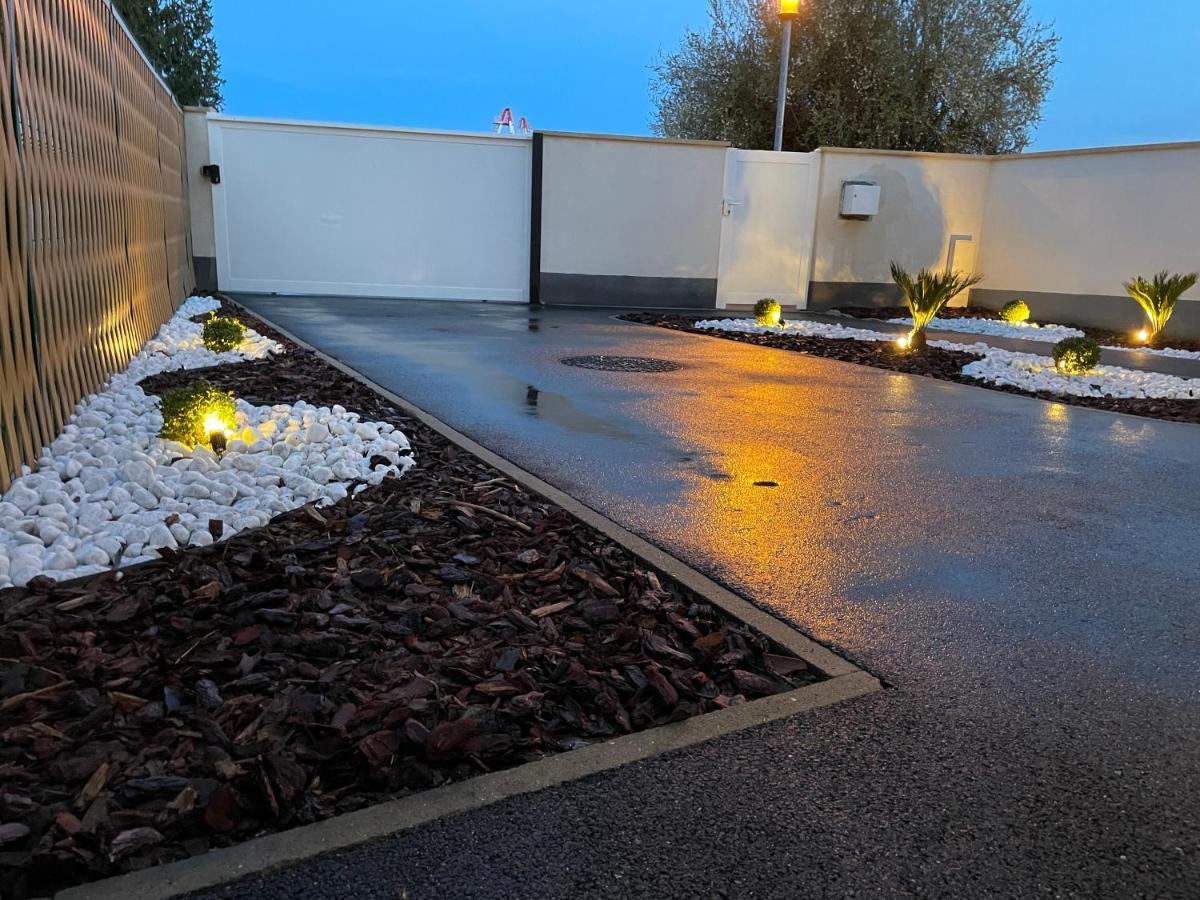 Paris House Villa Villejust Exterior photo